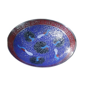 Bol de service et de fruits en laiton rond fait à la main de haute qualité avec gravure de fleurs multicolore et fini polonais pour une utilisation en cuisine - Product Image 3