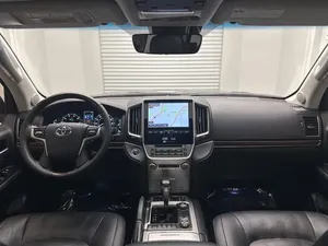 Toyota LandCruiser Base 2016 - Product Image 2