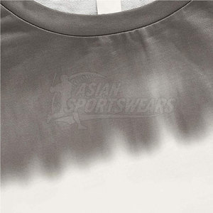 Sweat-shirts pour femmes haute performance, anti-transpiration, tissu doux, fabriqués au Pakistan, en promotion. - Product Image 3