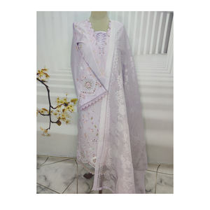 Vêtements Ethniques Shalwar Kameez pour Femmes Nouvelle Collection Robes Décontractées Légères et Confortables pour Femmes - Product Image 1