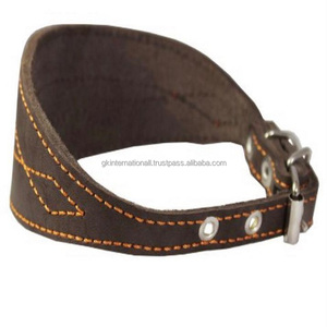 Collar de piel extraancho para perros, correa de cuero marrón cónico, resistente y duradero, disponible en todas las tallas - Product Image 2