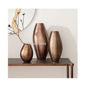 Vase décoratif en aluminium couleur argent fait à la main taille et forme personnalisées Vaisselle Vase à fleurs au prix le plus bas - Product Image 5