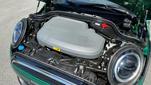 2022 Volante a la izquierda Mini Cooper SE Hard Top Tracción delantera completamente eléctrica Hatchback automático - Product Image 4