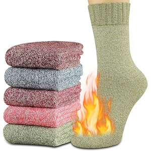 Chaussettes habillées d'hiver pour hommes 2026 de haute qualité, motif dessin animé, pour le sport, confortables, écologiques, respirantes, séchage rapide, respectueuses de la peau - Product Image 1