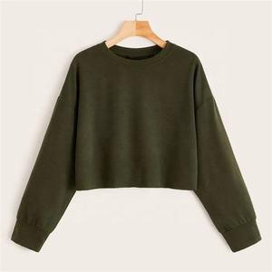 Sudadera de mujer con cuello redondo de alta calidad Logotipo y diseños personalizados Patrón sólido Estilo informal de talla grande - Product Image 2