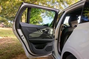 VOLVO V60 RECHARGE T8 POLESTAR 2020 d'occasion, conduite à gauche/droite - Product Image 6