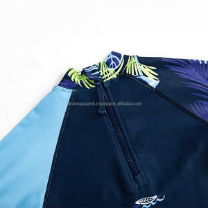 Nardon Apparel Custom Men's Long Sleeve Rash Guard con tela que absorbe la humedad diseñada para artes marciales y entrenamientos de gimnasio - Product Image 3