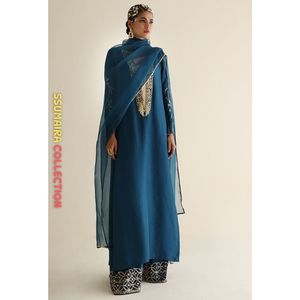 Tendances 2025 : Ensemble chemise longue droite en organza bleu sarcelle avec dupatta, style formel, broderies de cristaux et pierres Tiki, séchage rapide - Product Image 3