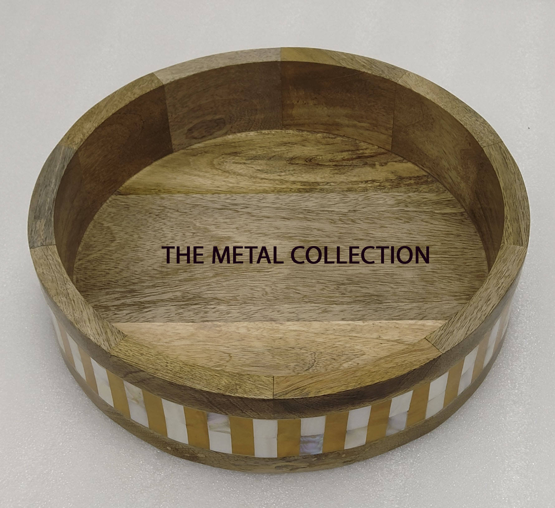 สีน้ำตาล