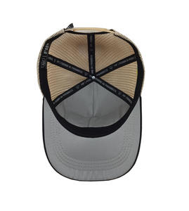 Gorra Trucker Personalizada de 5 Paneles con Costuras en Contraste, Parche Tejido, Malla Trasera y Cierre Ajustable con Logotipo Bordado Lateral al por Mayor - Product Image 6