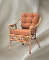 Chaise OMARA en rotin moderne et élégante faite à la main salon avec dossier oreiller pour meubles de maison chaise d'Indonésie