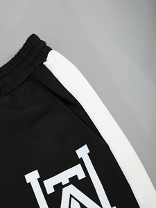 Ensemble Moderne Assorti Chemise et Short pour Homme & Tenue d'Été Texturée à Manches Courtes Look Noir - Product Image 5