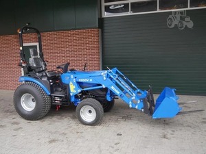 2025 SOLIS 26 Walking Tractor 4WD Gear <b>Drive</b> 40 HP - Product Image 2