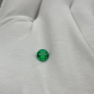 Émeraude naturelle de haute qualité 0,87 ct, vente en gros, pierre de naissance de mai, coupe ronde, facettée, pierre précieuse en vrac pour la fabrication de bagues, fournisseur de bijoux - Product Image 6