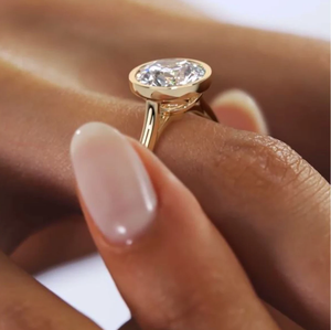 Bague en diamant taillé rond en or massif 10 carats bague de mariage solitaire en diamant cultivé en laboratoire bague de fiançailles en diamant taillé rond pour l'amour - Product Image 4