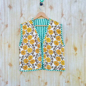 Chaleco de Mujer 100% Algodón Hecho a Mano, Estilo Bohemio Vintage, con Bloques de Colores, Acolchado, Tejido, con Cordón Ajustable, Transpirable y con Rayas - Product Image 1