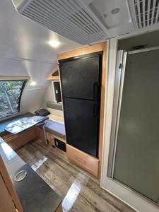 NUEVO Remolque de Viaje Modular Plegable Impermeable Ligero para 4 Personas Mini Little Guy Max FX Teardrop Camper 2024 - Product Image 6