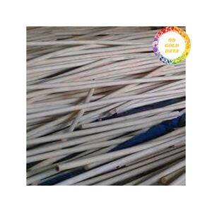 Bastón de ratán limpio y empaquetado para facilitar el transporte, perfecto para artesanos y talleres de muebles. - Product Image 4