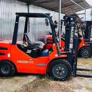 รถยก JCB 3-10 ตัน 4377 กิโลกรัม ใช้แก๊ส LPG รถแทรกเตอร์ยกของ เครื่องจักร Komatsu FD70 รถยก TCM รถแทรกเตอร์ยกของ - Product Image 2