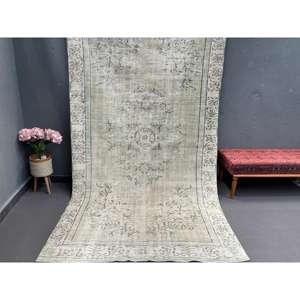 Alfombra Grande Vintage, Alfombra Turca de 5.3x9.2 pies, Alfombra de Lana Gris Estilo Suroeste - Product Image 1