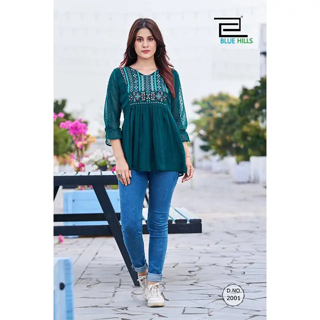 2023 New Design Fashionable Casual Ladies Print and Embroidery Short Tops For Women Tops From India Manufacturer