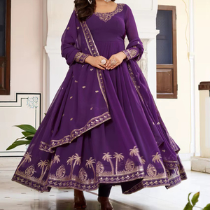 Nuevo Vestido de Fiesta con Lentejuelas y Falda de Georgette Sintética con Dupatta - Product Image 1