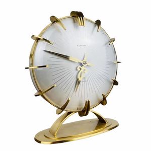 Reloj de mesa de Metal de diseño atractivo de latón AK en artículo único con acabado pulido para decoración del hogar/decoración del Hotel - Product Image 1