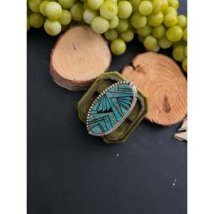 Anillo de Turquesa Hecho a Mano por Artesanos Navajo con Incrustaciones de Múltiples Piedras y Plata de Ley, Talla 10, para Regalo, Joyería con Engaste Invisible - Product Image 3