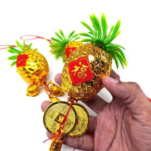 BINLU taille XXL nouvel an chinois porte-bonheur ananas et pièces d'or Design décorations en plastique sur le Format de corde - Product Image 2