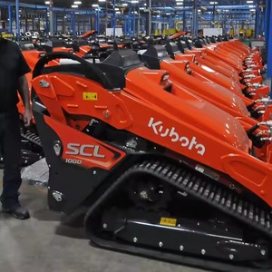 รถตักล้อยางขนาดเล็ก Kubota SCL 1000 SVL 75-2-3 95-2S 97-2 ดีเซล มือสองและใหม่  ขนาด 2 ตัน  แบบตีนตะขาบ  พร้อมปั๊มไฮดรอลิก - Product Image 4