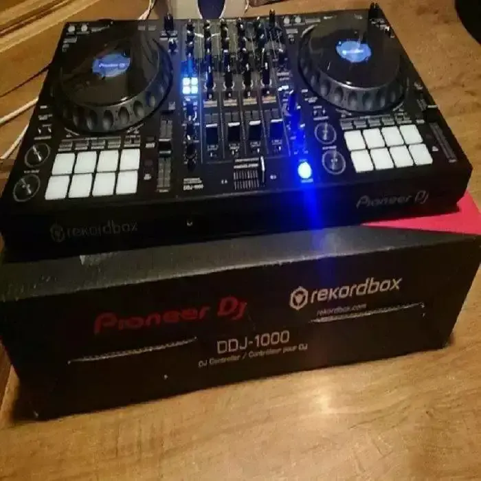 New Arrival dj controller/audio console mixer for-Pioneers DJ DDJ-1000 Pro-level 4-deck rekordbox DJ Controller (Warranty