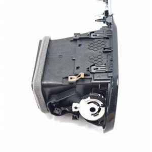 Grille d'aération du tableau de bord côté droit Ford Puma Série H1BB-A018B08-AEW (97>02) - Product Image 6
