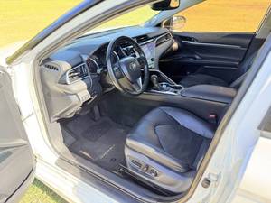 Toyota Camry XSE V6 del 2018 usata in vendita a basso prezzo - Product Image 2