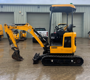 รถขุดขนาดเล็ก JCB รุ่น 19C น้ำหนักสองตัน แบบตีนตะขาบ เครื่องยนต์ Sany ระบบไฮดรอลิก ปั๊ม POCLAIN วาล์ว KYB สำหรับงานก่อสร้างในฟาร์ม - Product Image 1