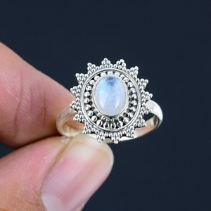 Anillo clásico de plata maciza 925, joyería para mujer, piedra lunar de Plata de Ley 925, piedra preciosa, estilo bohemio, anillo hecho a mano, regalo para mamá - Product Image 3
