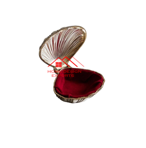 Boîte à bijoux en laiton pur finition noire au design vintage pour le rangement - Product Image 2