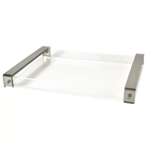 Plateau élégant en acrylique avec poignées en métal Vente en gros Conception durable multi-usage de haute qualité - Product Image 2