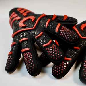 Gardien de but en latex confortable en cuir de qualité supérieure personnalisable de haute qualité à l'extérieur - Product Image 2