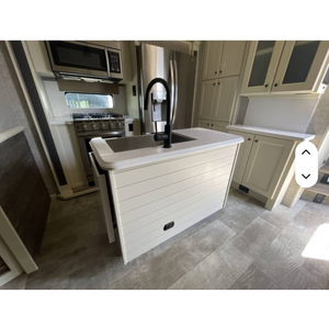 Venta de Autocaravana Usada RV VAN-LIGH RV AMBITION 399-TH Modelo 2023 Lista para Venta y Entrega a Nivel Mundial - Product Image 2