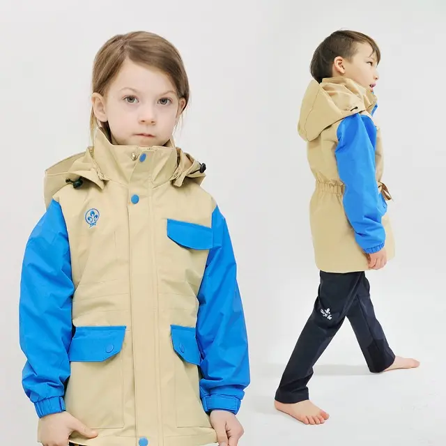 top quality climbing jacket hooded jumper children's clothing in excellent condition in competitive price