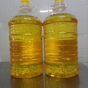 Aceite de Soja Refinado Orgánico Fortificado para Cocinar, Disponible en Envases a Granel, Bidones y Botellas de Plástico, en Venta - Product Image 3