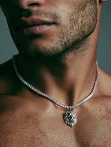 Collar de Tenis para Hombre en Oro Amarillo de 18K con Colgante de León, Diamantes Cultivados en Laboratorio con Corte Esmeralda de 30ct, Cadena de Lujo de 18 Pulgadas con Incrustaciones de Diamantes - Product Image 6