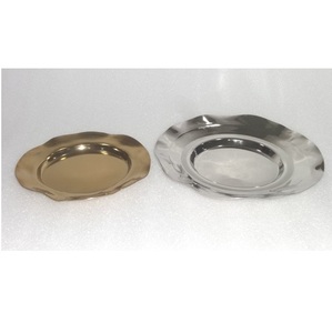 Plateau de service en métal laqué écologique à motif floral pour la maison, design de Noël - Product Image 3