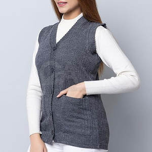 Knit <b>Vest</b> Top <b>for</b> Layering Custom Logo <b>Women</b> Sleeveless <b>Sweater</b> Fashion Ladies Sleeveless <b>Sweater</b> - Product Image 2