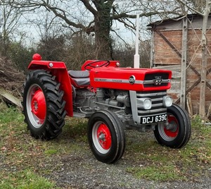 Compre un Tractor Massey Ferguson MF135 con Alto Rendimiento, Gran Resistencia y Amplio Rango de Acción - Product Image 5