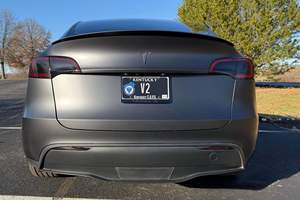 Tesla Model Y Performance 2024 Usado, Doble Motor, Tracción en las Cuatro Ruedas, Varias Modificaciones - Product Image 2