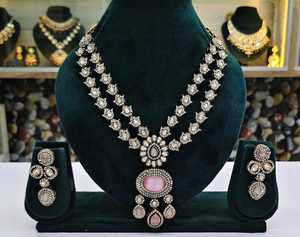 Ensemble collier et boucles d'oreilles en laiton de qualité supérieure, double couche, pour mariage, fiançailles, fête, cadeau, pour femmes - Product Image 4