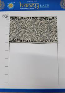 Encaje bordado floral negro elegante con detalles intrincados, perfecto para crear vestidos de novia sofisticados, ropa de noche - Product Image 2