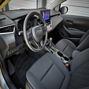 ¡Oferta Imperdible! Toyota Corolla LE CVT FWD 2.0L 2023 Súper Limpio, Motor de 4 Cilindros en Línea, Automático, Color Plateado Metálico Clásico, Sedán de Lujo - Product Image 4
