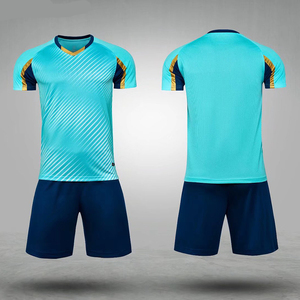 Conjunto de Uniforme de Fútbol Personalizado con Logotipo para Hombre 2026, Uniformes Completos Sublimados, Incluyendo Kits de Entrenamiento para Niños, Corte Automatizado - Ropa de Fútbol - Product Image 4